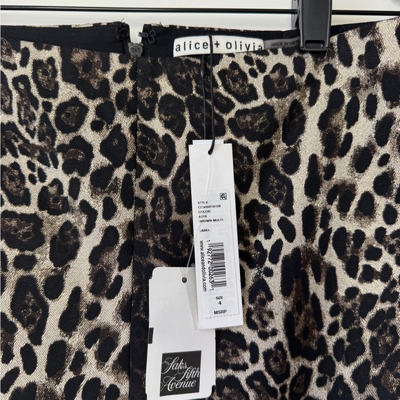 Alice + Olivia Leopard Print Pants - Saks- size 4- NWT! $150 - Picture 4 of 11